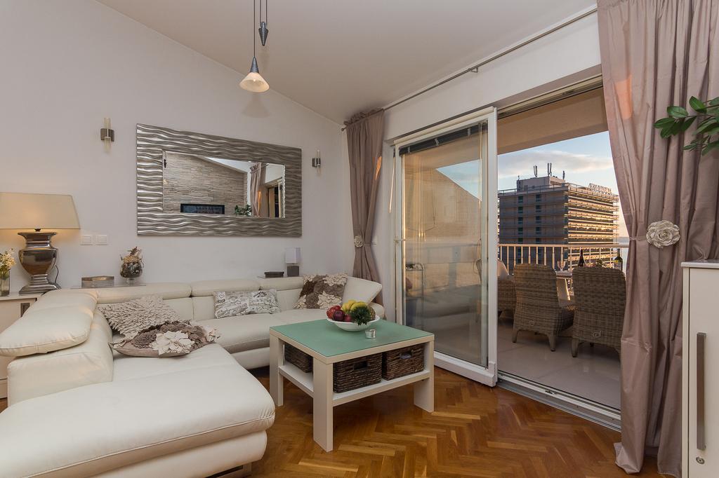 Apartment Karmela Makarska Exterior photo